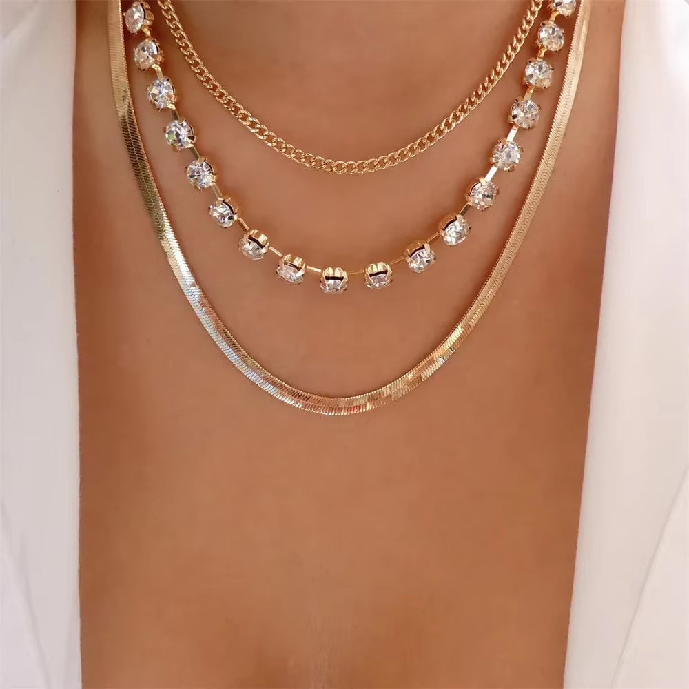 Hawaiian Hibiscus Flower Pendant Necklace – A Symbol of Love, Culture, and Beauty